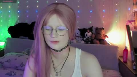 Snapshot of julifisher chatting on 06-06-26, 01:54 julifisher online show from 06-06-26, 01:54