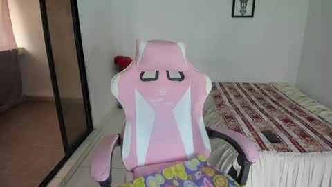 Juline Smith online show from 09-12-25, 12:38