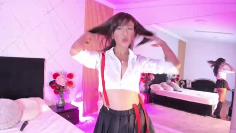 Snapshot of julissawilson chatting on 02-12-25, 02:24 Julissa online show from 02-12-25, 02:24