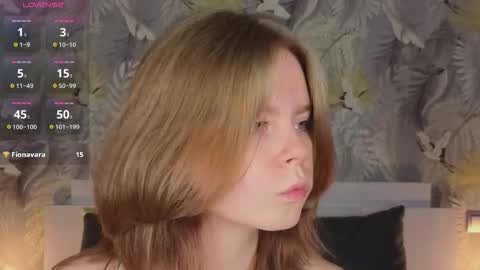 Snapshot of jullietebliss chatting on 10-23-25, 04:17 Julie online show from 10-23-25, 04:17