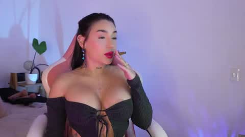 Snapshot of july__villa chatting on 09-24-25, 11:19 JULY HELP ME GET TO THE 100 LIKES online show from 09-24-25, 11:19