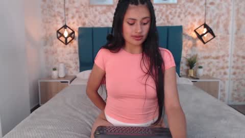 Snapshot of july_gh chatting on 12-26-24, 08:32 Julietha  online show from 12-26-24, 08:32