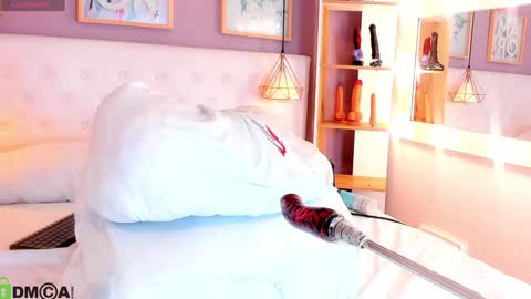  Juliana  online show from 12-03-24, 09:12