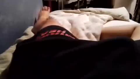 Snapshot of jumezee chatting on 01-02-25, 01:30 Asian office boy online show from 01-02-25, 01:30