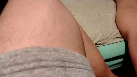 Snapshot of jumezee chatting on 11-03-25, 12:06 Asian office boy online show from 11-03-25, 12:06