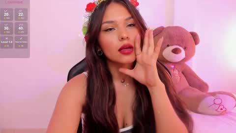 Snapshot of junbootix chatting on 03-01-25, 07:04 ANGELINA indepen camgrl online show from 03-01-25, 07:04