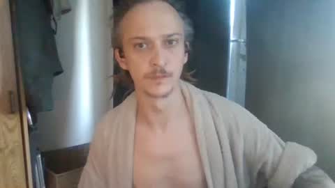 jungel_boy online show from 04-18-26, 04:11
