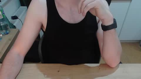 junk2711 online show from 04-08-26, 06:46