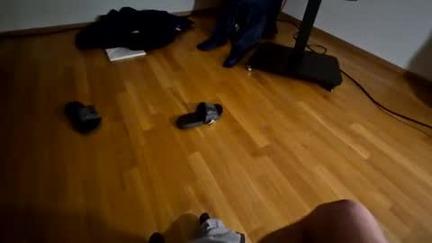 Hotashell online show from 12-21-25, 07:21