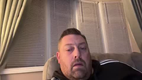 Snapshot of junky345 chatting on 01-07-25, 06:24 Junky online show from 01-07-25, 06:24