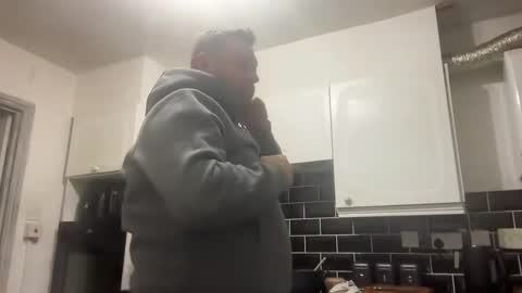 Snapshot of junky345 chatting on 01-14-25, 07:21 Junky online show from 01-14-25, 07:21