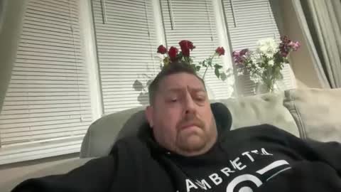 Snapshot of junky345 chatting on 02-20-25, 06:46 Junky online show from 02-20-25, 06:46