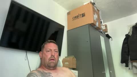 Snapshot of junky345 chatting on 09-23-25, 11:02 Junky online show from 09-23-25, 11:02