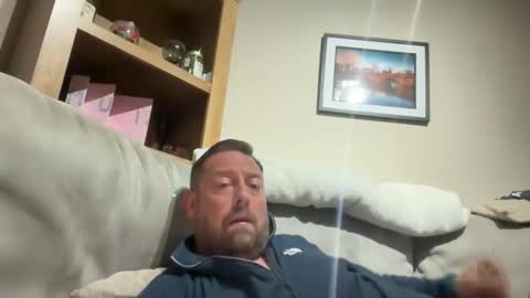 Junky online show from 04-29-26, 09:32