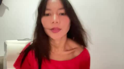 Snapshot of junovaughn chatting on 05-10-26, 03:33 junovaughn online show from 05-10-26, 03:33
