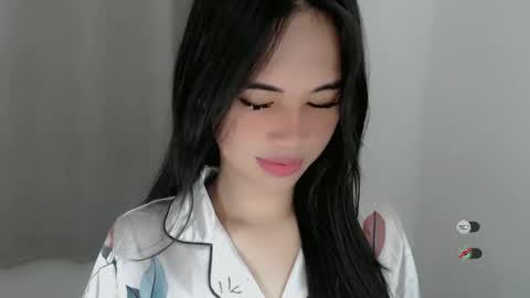 Snapshot of juny_lanyy chatting on 03-10-25, 01:10 Julia online show from 03-10-25, 01:10