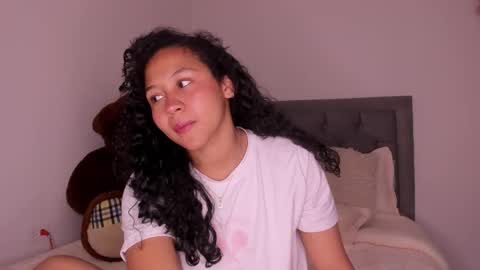  viviana  sasha  online show from 12-17-25, 12:55