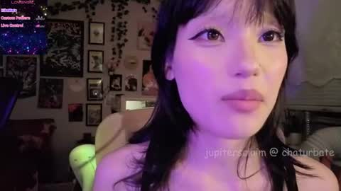 Snapshot of jupitersclaim chatting on 06-17-26, 01:30 jupitersclaim online show from 06-17-26, 01:30