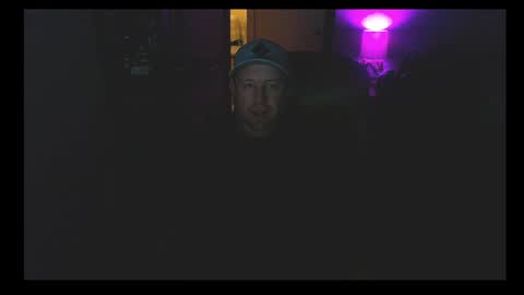 Snapshot of jusbeaz8722 chatting on 01-13-25, 08:15 JustnSide Unexxst online show from 01-13-25, 08:15