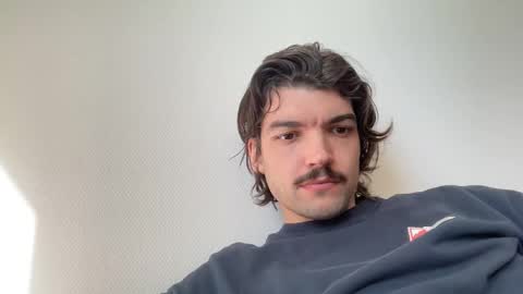 just_a_guy_with_a_big_cock online show from 03-03-26, 10:32