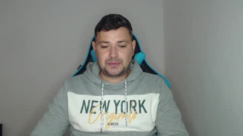 Alex online show from 11-11-25, 11:21