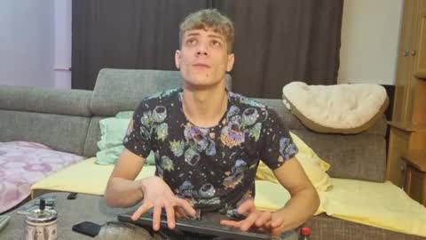 just_alexx12 online show from 12-23-24, 08:47