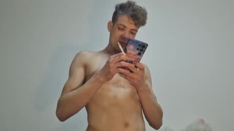 just_alexx12 online show from 12-31-24, 01:04