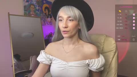 Jessica  I will be here on Tuesday November 26th online show from 02-10-25, 01:33