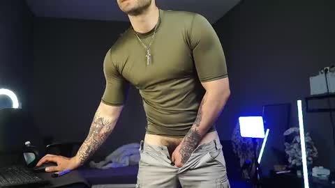 Snapshot of just_hairy_man chatting on 05-30-26, 02:25 Kurt online show from 05-30-26, 02:25