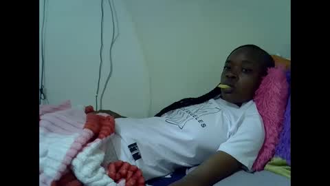 Snapshot of just_nuru chatting on 01-09-26, 07:00 just_nuru online show from 01-09-26, 07:00