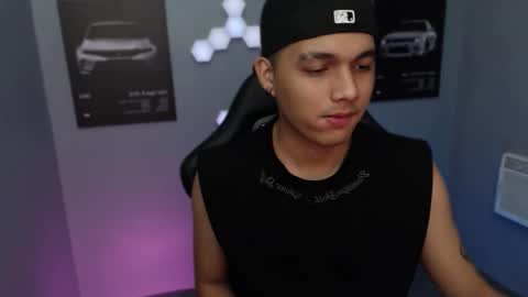 Snapshot of justagamerxxx chatting on 10-10-25, 02:05 Rhys online show from 10-10-25, 02:05