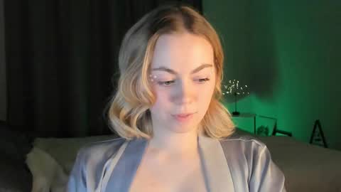 Snapshot of justbarbie chatting on 01-21-25, 09:36 Alexa online show from 01-21-25, 09:36