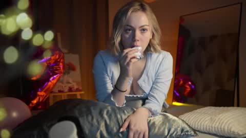 Snapshot of justbarbie chatting on 02-15-25, 02:55 Alexa online show from 02-15-25, 02:55