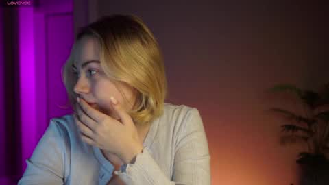 Snapshot of justbarbie chatting on 02-24-25, 04:47 Alexa online show from 02-24-25, 04:47