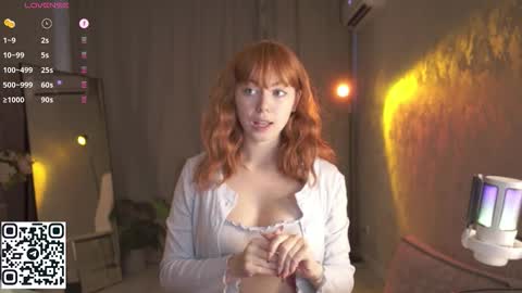 Snapshot of justbarbie chatting on 09-26-25, 09:46 Alexa online show from 09-26-25, 09:46