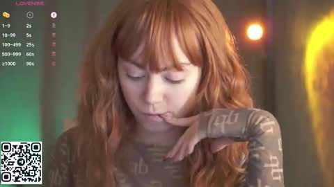 Snapshot of justbarbie chatting on 09-28-25, 10:31 Alexa online show from 09-28-25, 10:31