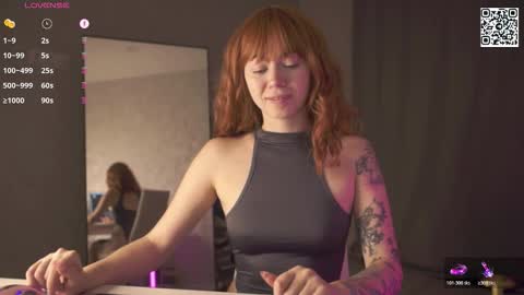 Snapshot of justbarbie chatting on 11-28-25, 12:19 Alexa online show from 11-28-25, 12:19