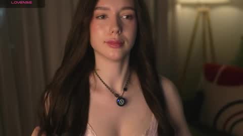 Snapshot of justbarbie_new_ chatting on 05-04-26, 06:59 Katarina online show from 05-04-26, 06:59