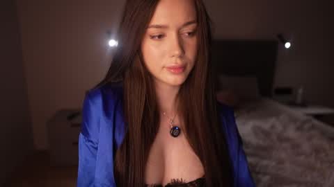 Snapshot of justbarbie_new_ chatting on 06-07-26, 07:50 Katarina online show from 06-07-26, 07:50