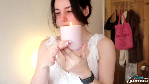 Snapshot of justbecauseiloveit chatting on 02-21-25, 03:43 Billie B William online show from 02-21-25, 03:43