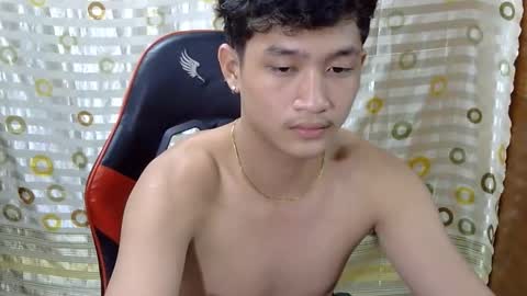 Cyril online show from 02-05-26, 03:44