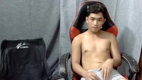 Cyril online show from 04-18-26, 01:04