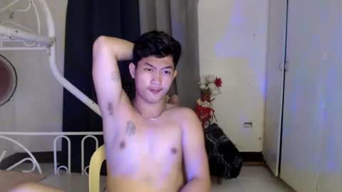 Snapshot of justcallme_cyril chatting on 04-28-26, 04:12 Cyril online show from 04-28-26, 04:12