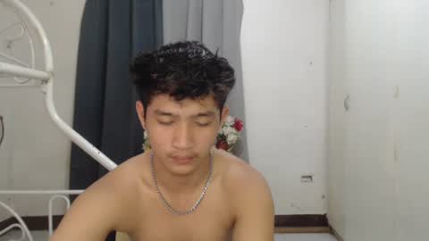Snapshot of justcallme_cyril chatting on 05-16-26, 11:53 Cyril online show from 05-16-26, 11:53