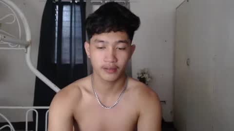 Snapshot of justcallme_cyril chatting on 06-07-26, 04:05 Cyril online show from 06-07-26, 04:05