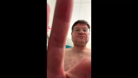 justfunguy221287 online show from 12-22-25, 07:44