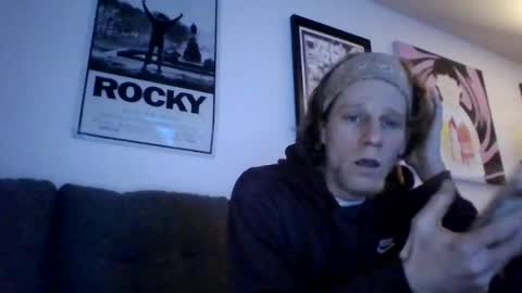 Snapshot of justhavingfun111 chatting on 02-13-25, 02:34 justhavingfun111 online show from 02-13-25, 02:34