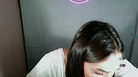 justhewayouare21 online show from 04-21-26, 01:42