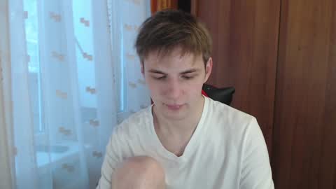 Snapshot of justin_hellboy chatting on 01-04-25, 09:43 Justin online show from 01-04-25, 09:43