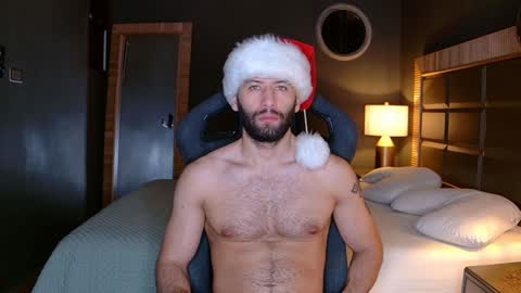 Snapshot of justin_hton chatting on 12-06-24, 09:54 Justin online show from 12-06-24, 09:54